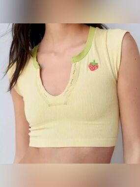 Urban Outfitter Out from Under Yellow Ribbed Crop Strawberry embroidered sz XS/S
